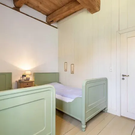 Lägenhet 4 Anna Owena Id 386 *